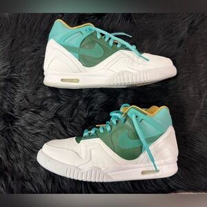 NIKE AIR TECH CHALLENGE II | Wimbledon (2014) | Size 11.5M | EUC